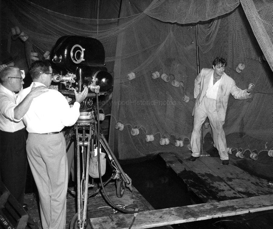 1952 Macao Joseph von Sternberg wm.jpg